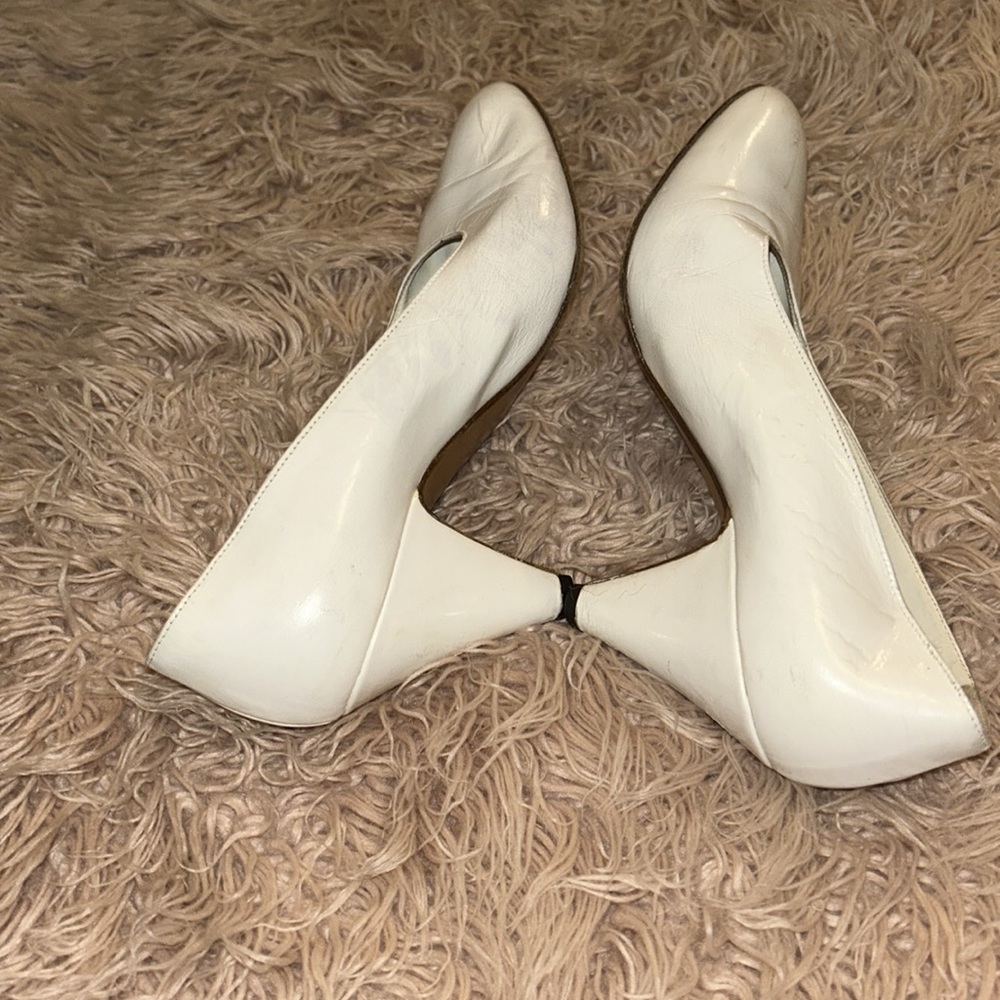 BOTTEGA VENETA WHITE PUMPS - Picture 7 of 8
